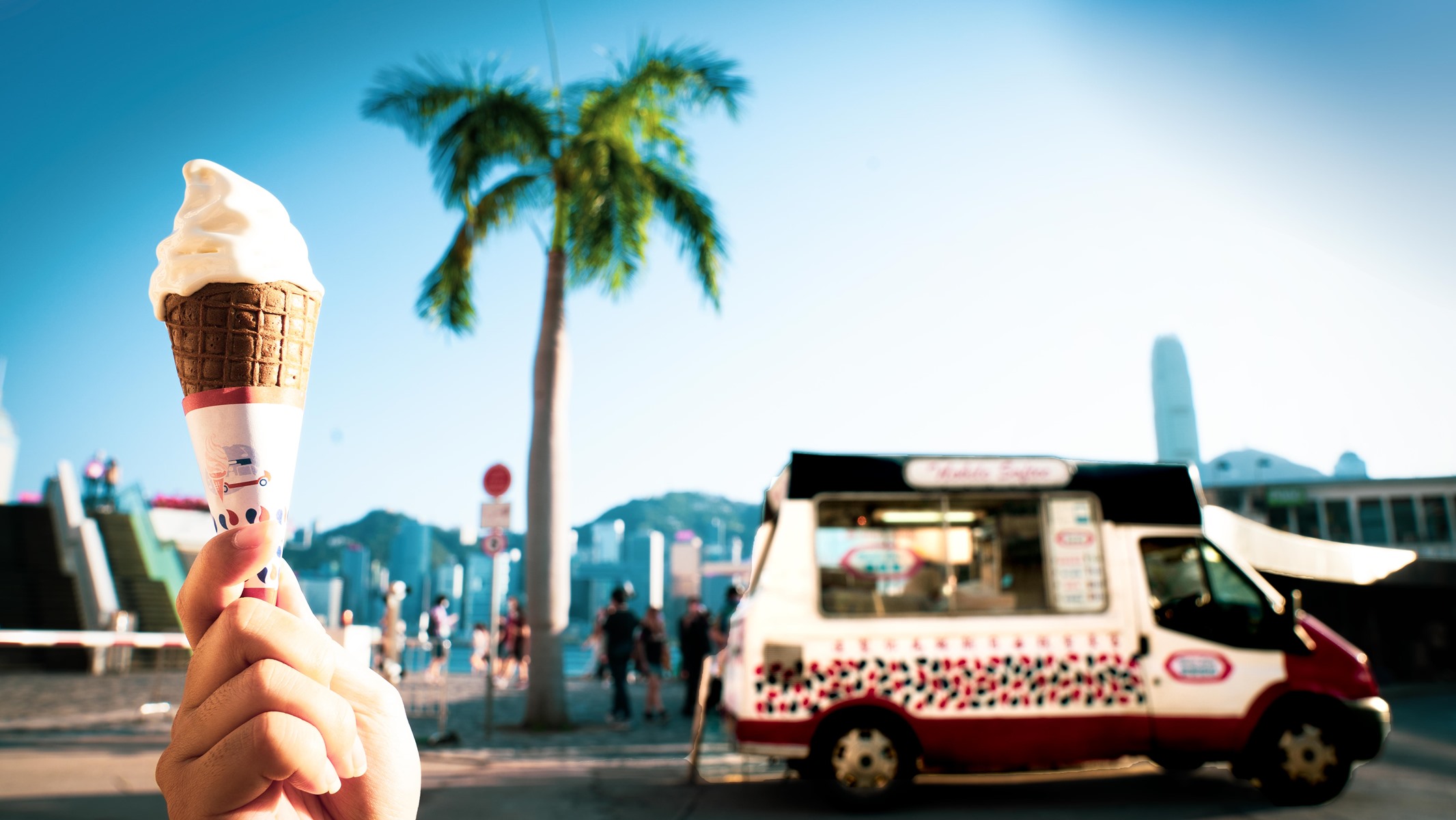 7a HK Mister Softee Ice Cream Truck
