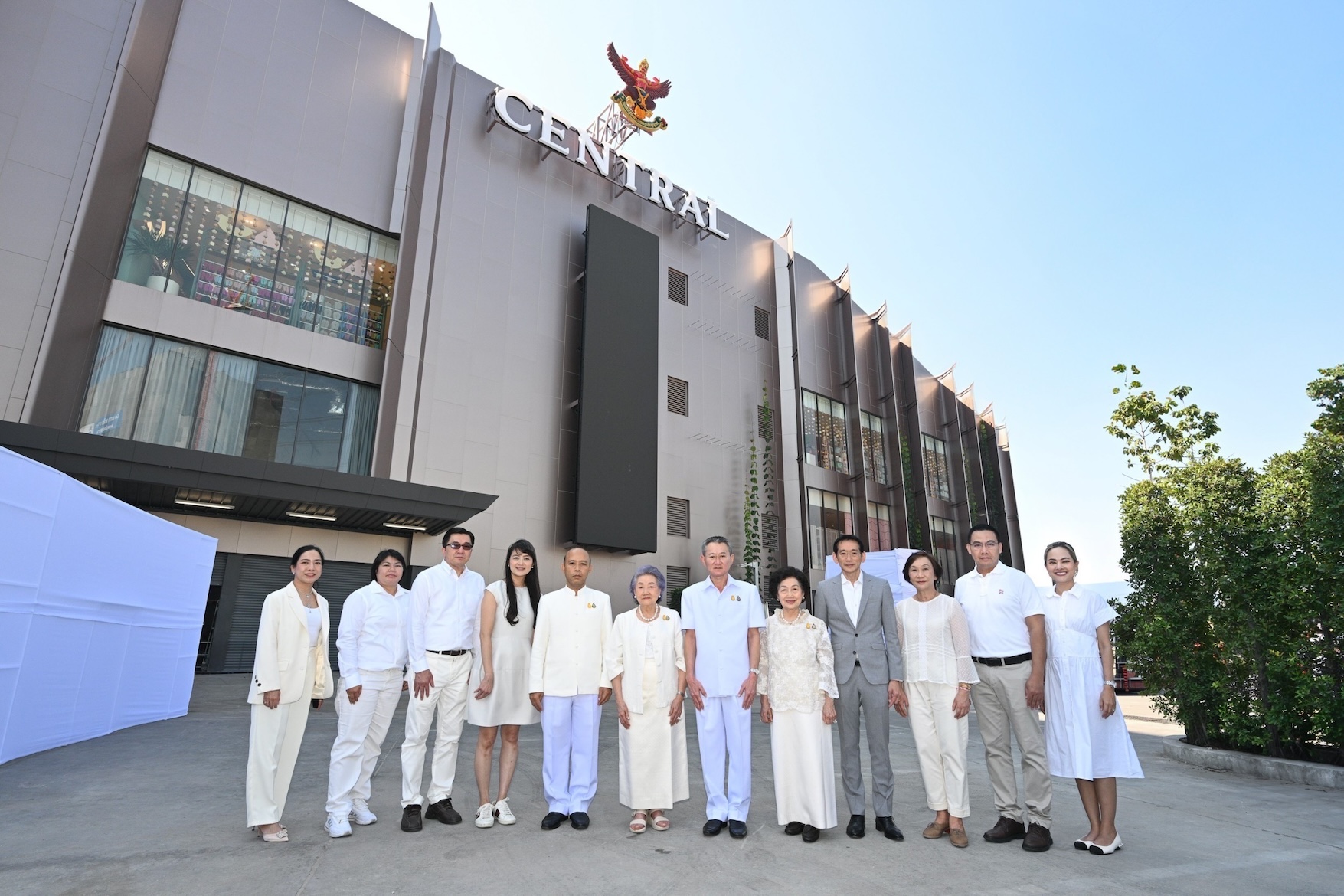 พิธีอัญเชิญตราตั้งพระราชทาน พระครุฑพ่าห์ ลำดับที่ 28 20