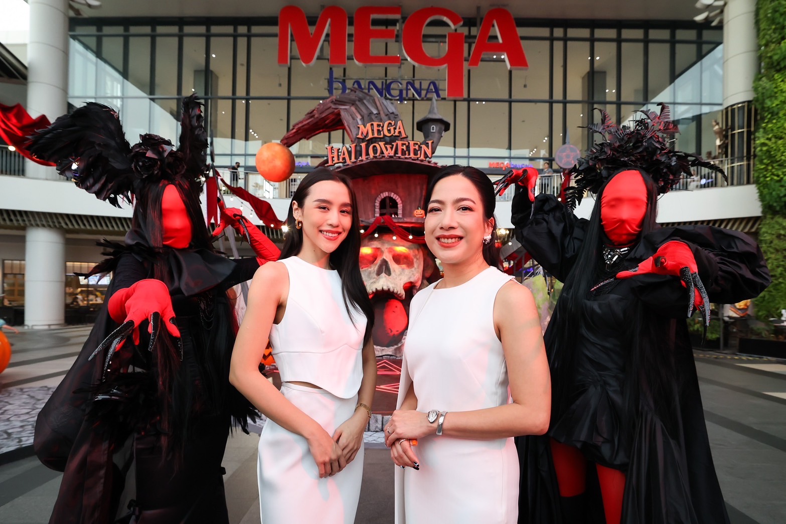 MEGA HALLOWEEN 5 0