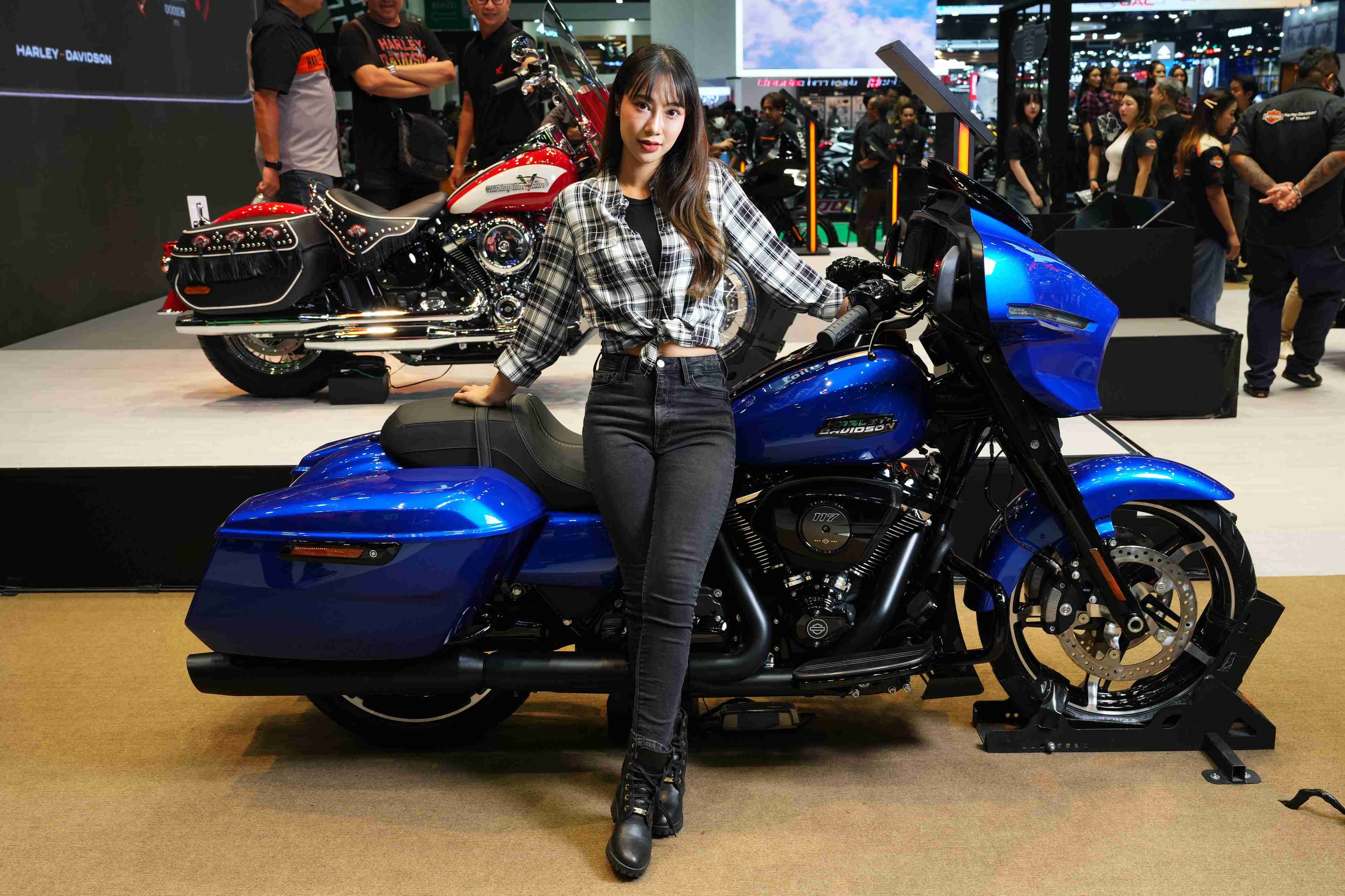 06 HARLEY DAVIDSON เปิดตัวรถมอเตอร์ไซค์รุ่นใหม่ล่าสุดปี 2024 ภายใต้นิยาม AMERICAN DREAMIN Street Glide