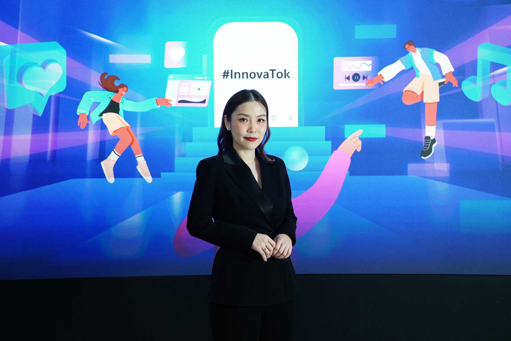 นางชนิดา คล้ายพันธ์ Head of Public Policy for Southeast Asia TikTok 1 0