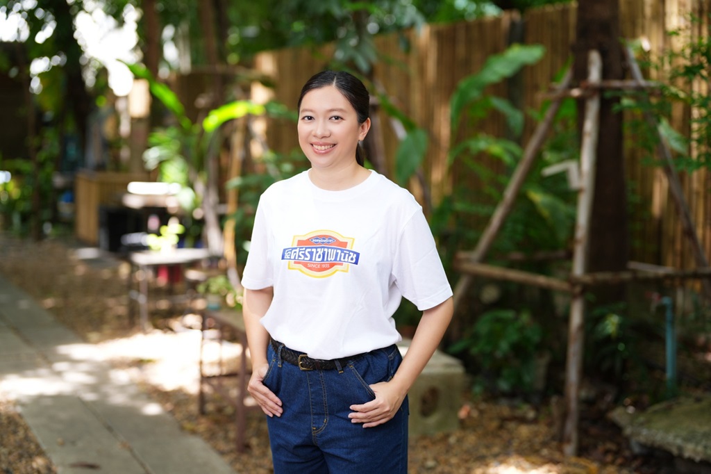 คุณวรัญญา วิญญรัตน์ รองกรรมการผู้จัดการ บ 0